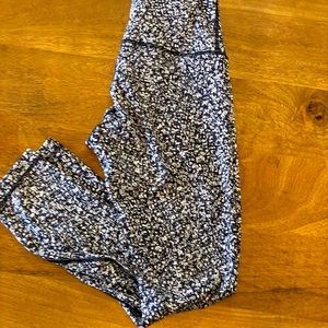 Lululemon luxtreme high rise 7/8 length